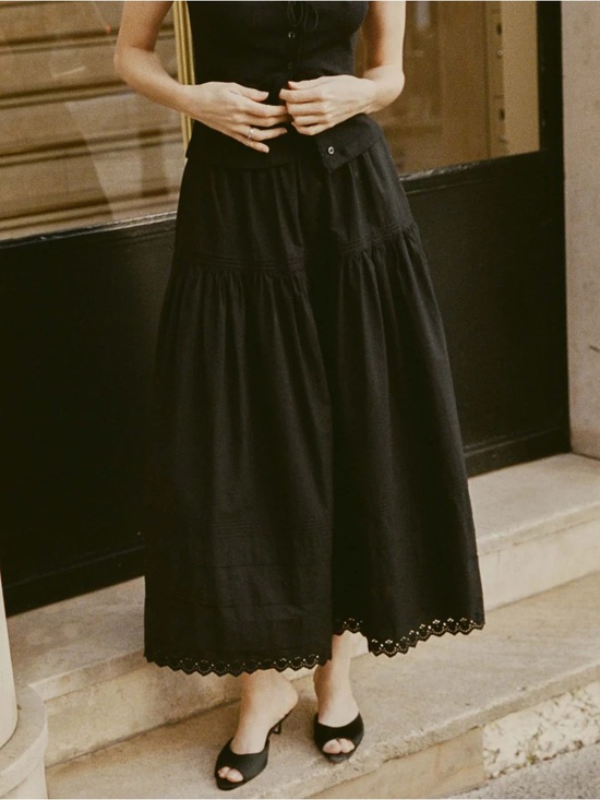Doen Dresses & Skirts - EUC Doen Sebastiane Tiered Cotton Poplin Skirt in Black size XL